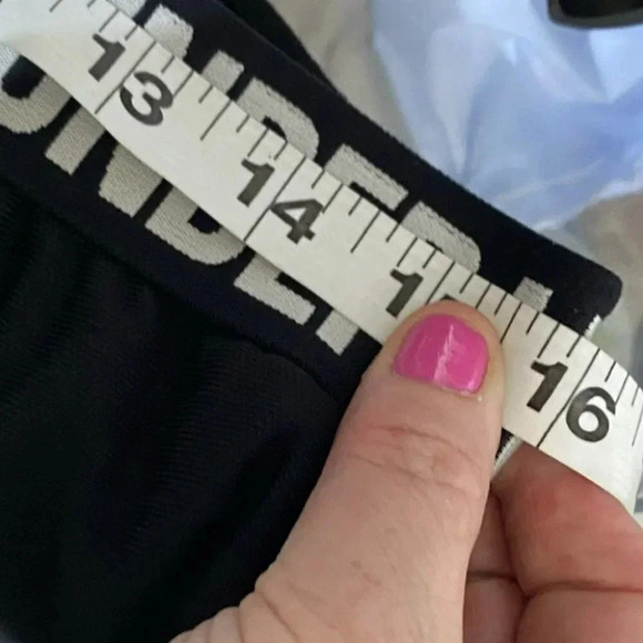 Under Amour S black play up shorts 2.0 - Picture 5 of 6